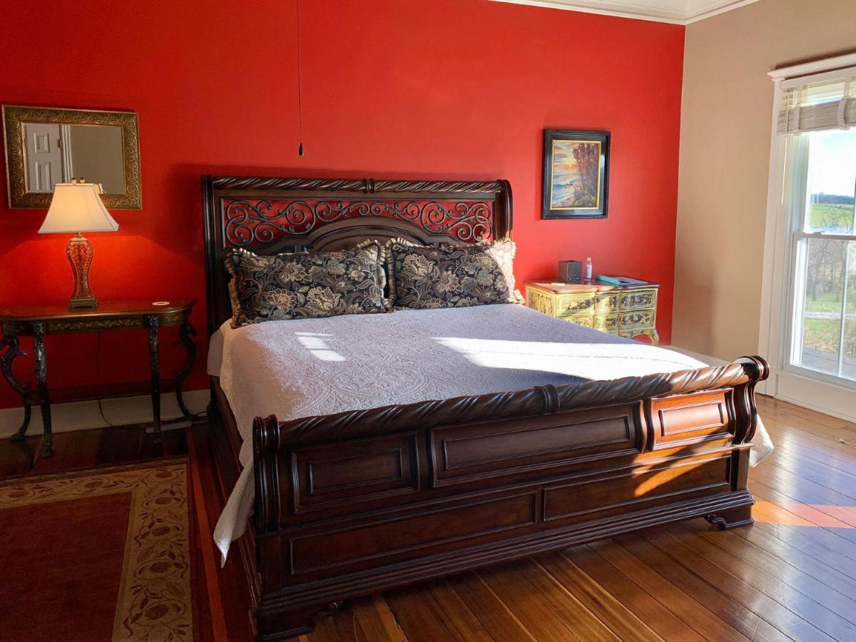 Springfield Wildflower Ranch Inn מראה חיצוני תמונה