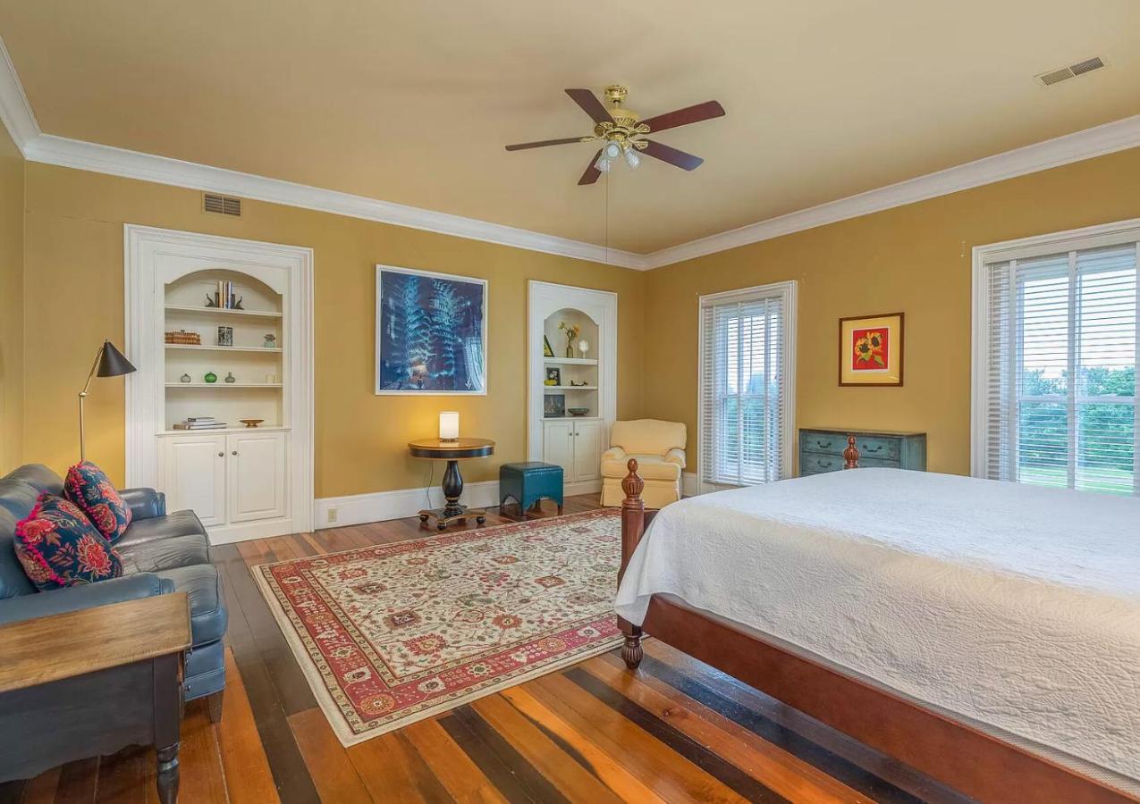 Springfield Wildflower Ranch Inn מראה חיצוני תמונה